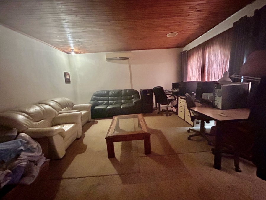 4 Bedroom Property for Sale in Rietfontein A H North West